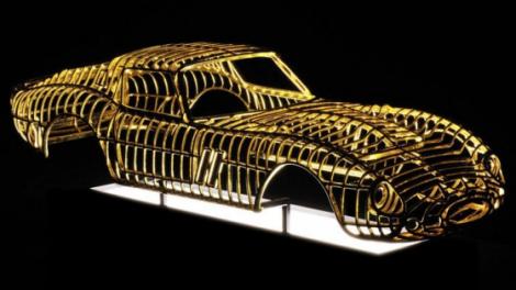 FOTO! Sculptura: Ferrari 250 GTO din aur de 24 karate