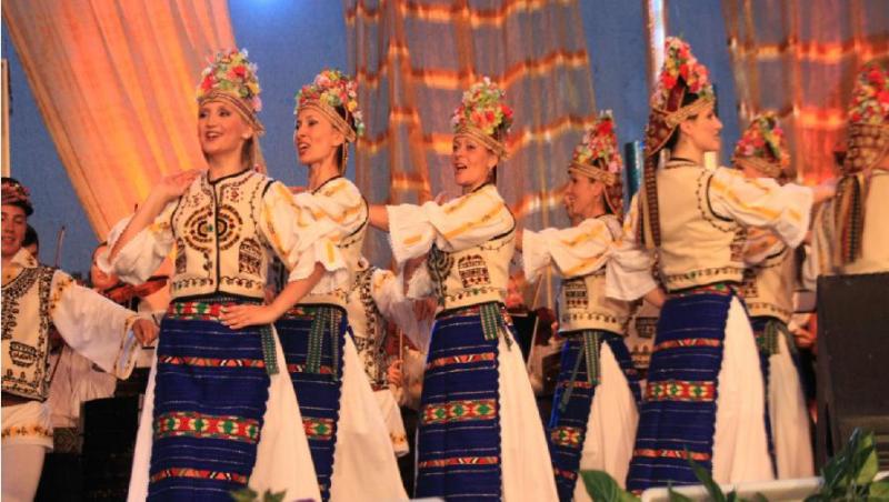 Traditie si muzica populara la Festivalul International de Folclor