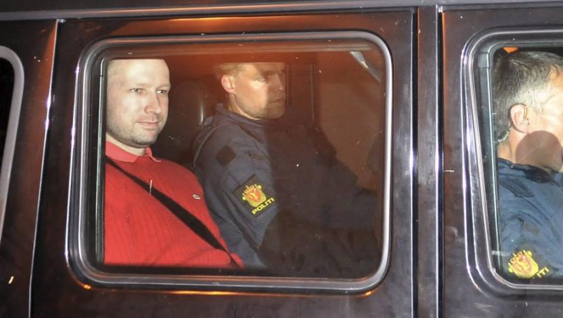 Autorul masacrului din Norvegia urma sa atace Palatul Regal si sediul Partidului Laburist