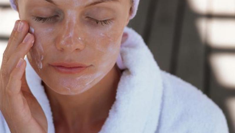 Cum te ingrijesti daca ai pielea sensibila