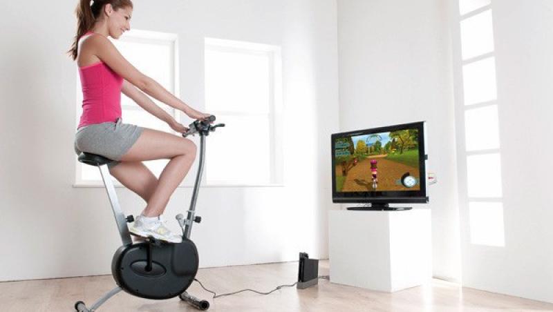 Wii Cyberbike - miscare pe bicicleta in fata televizorului