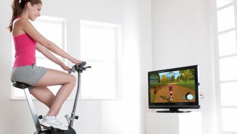 Wii Cyberbike - miscare pe bicicleta in fata televizorului