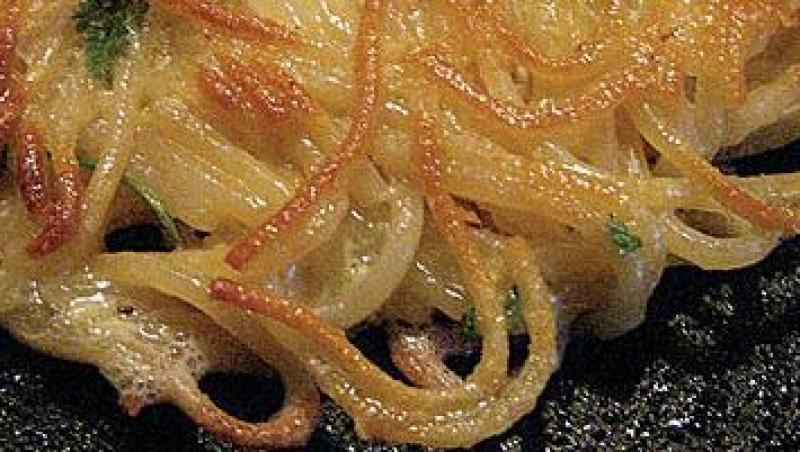 Reteta zilei: spaghete prajite