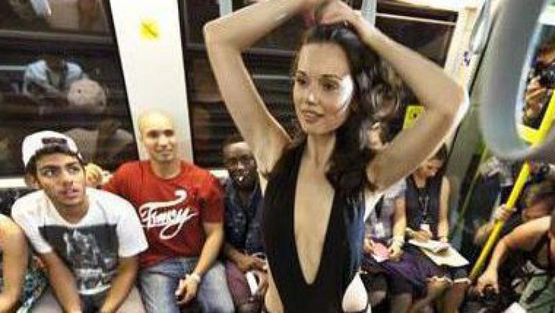 VIDEO! Saptamana modei de la Berlin: prezentare in metrou