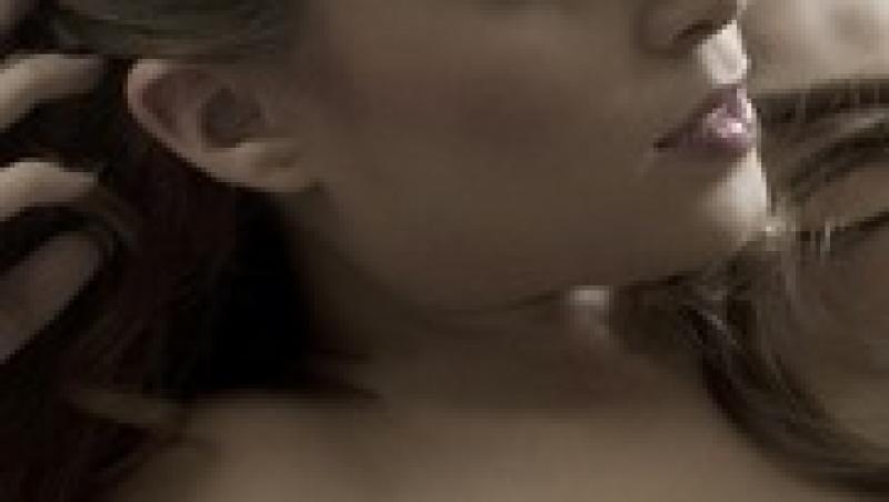 Iat-o pe noua cucerire a lui Diego Forlan!