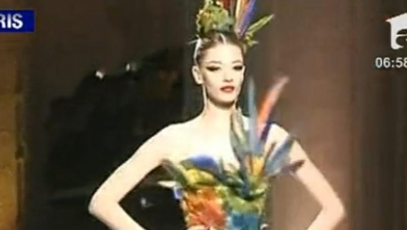 VIDEO! S-a incheiat Saptamana Modei de la Paris: siluete de vis si rochii vaporoase