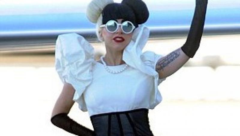 FOTO! Lady Gaga este noul Mickey Mouse