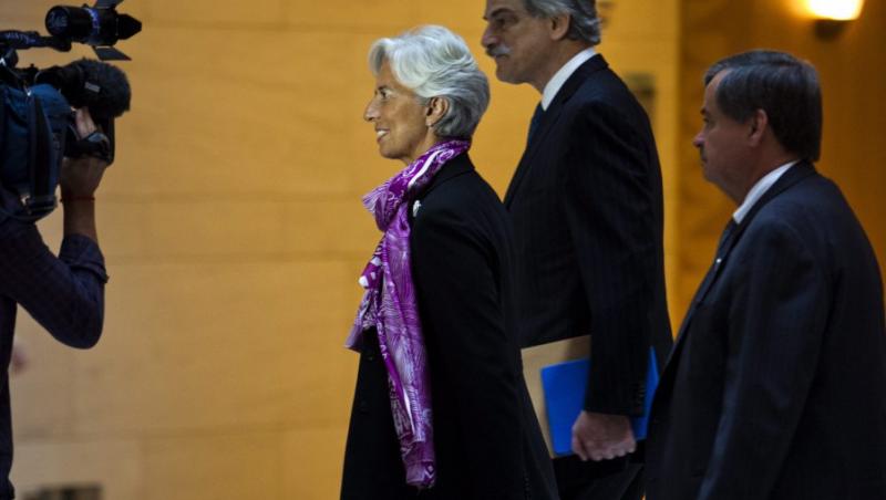 FMI salveaza iarasi Grecia: 3.2 miliarde de euro, prima transa aprobata