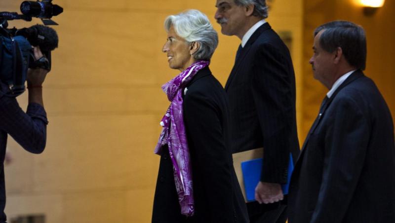 FMI salveaza iarasi Grecia: 3.2 miliarde de euro, prima transa aprobata