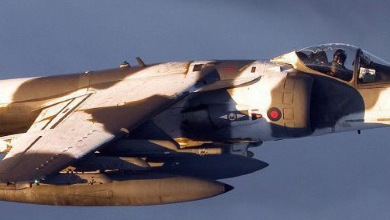 Norvegia si-a retras ultimele avioane F-16 care participau la misiunea din Libia