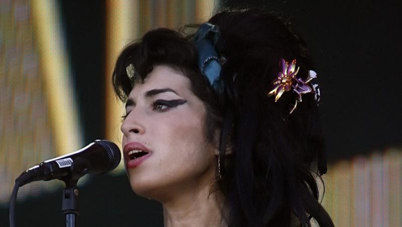 Amy Winehouse cumparase droguri inainte sa moara!