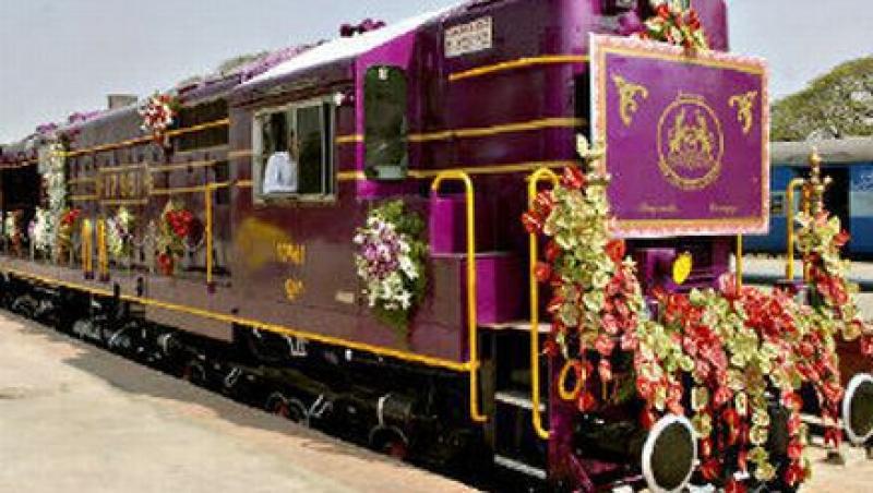 VIDEO! Golden Chariot, cel mai luxos tren din India