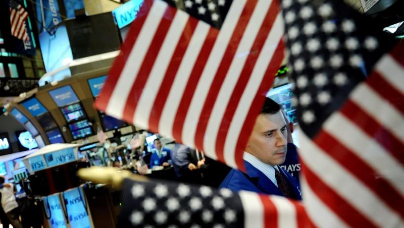 S&P: Bursa americana, sub semnul 