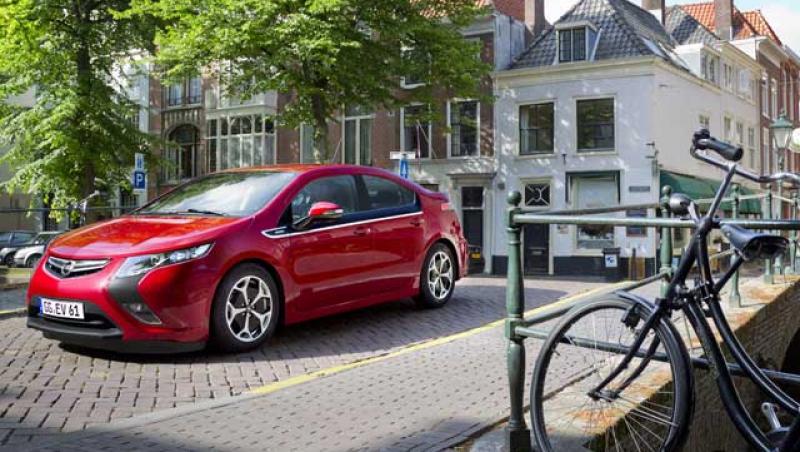 FOTO! Opel Ampera, viitorul incepe azi