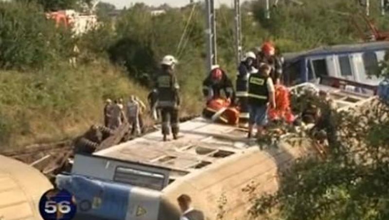 Polonia: Un mort si zeci de raniti, in urma unui accident feroviar