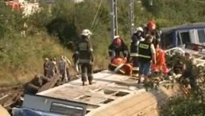 Polonia: Un mort si zeci de raniti, in urma unui accident feroviar