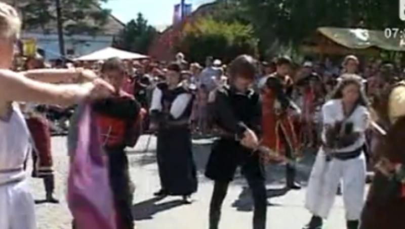 VIDEO! Festival medieval la Sebes