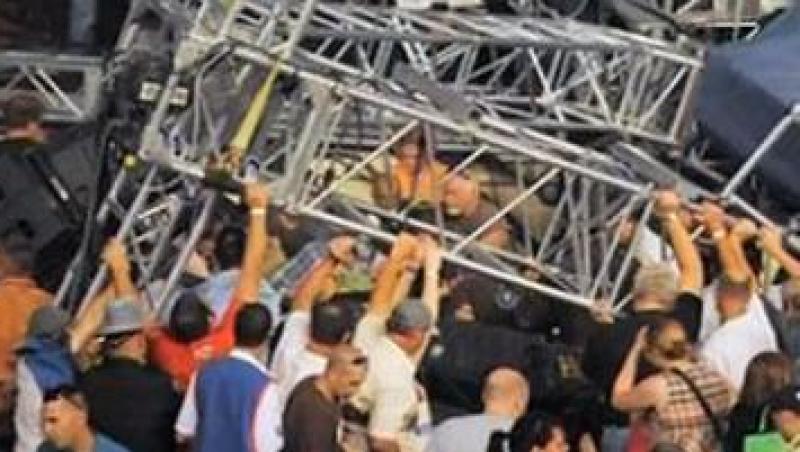 SUA: Scena prabusita de vant peste spectatori. Patru morti si 40 de raniti