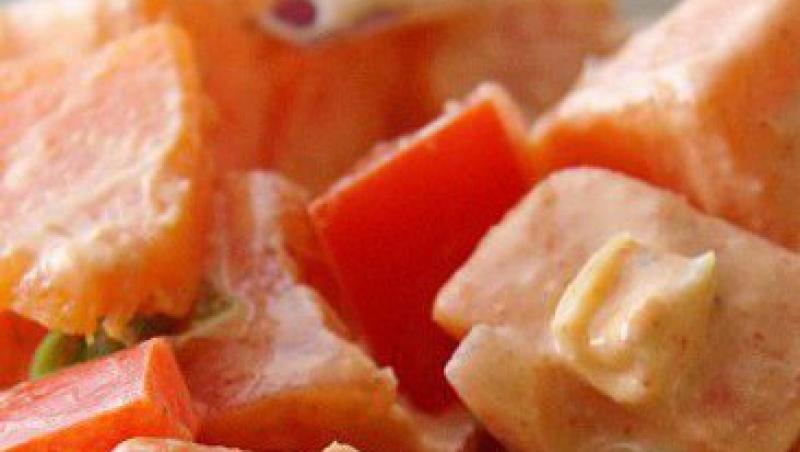 Reteta zilei: salata de cartofi dulci cu suc de portocale