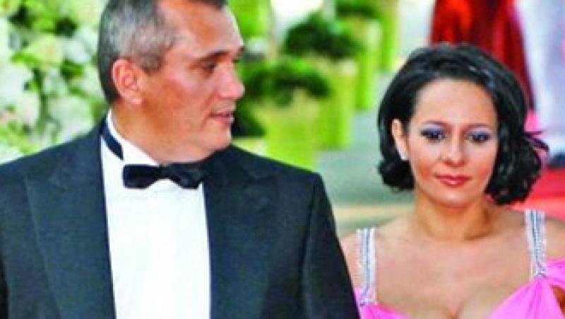 Emil Gradinescu si Carmen Trandafir se pregatesc de nunta