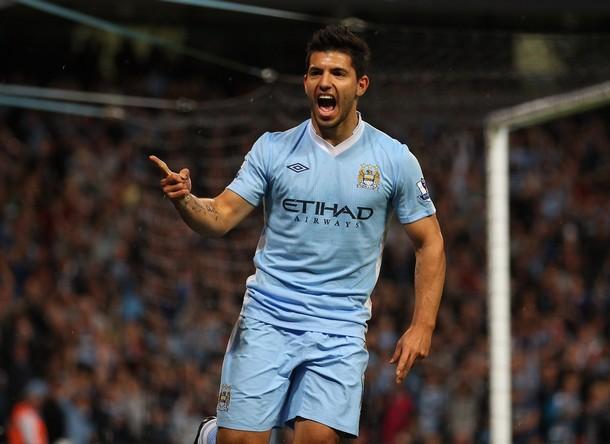 Manchester City - Swansea 4-0/ Debut perfect pentru Kun Aguero