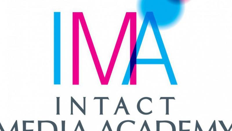 Cariera ta in televiziune incepe la Intact Media Academy
