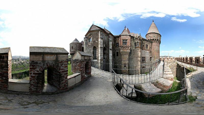 VIDEO! Cetatea Devei, unul dintre cele mai frumoase puncte de belvedere din Romania