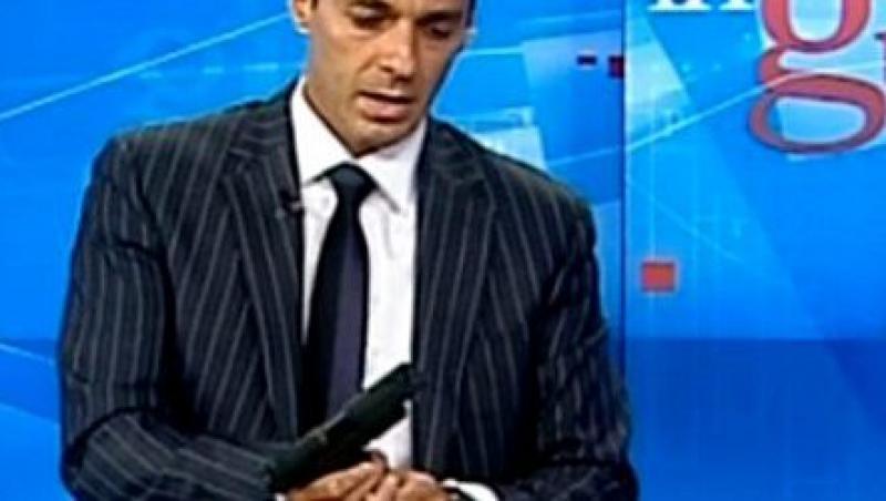 VIDEO! Mircea Badea a scos arma in emisiune