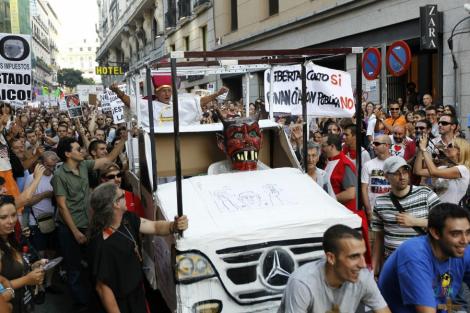 Madrid: Manifestatie violenta impotriva vizitei Papei Benedict al XVI-lea