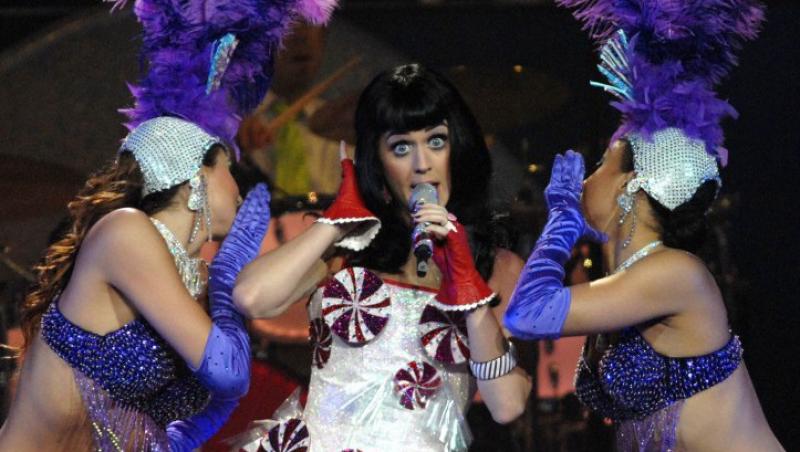 VIDEO! Katy Perry a intrat in istoria muzicala