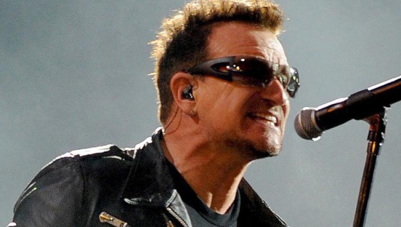 VIDEO! Bono scoate bani din orice