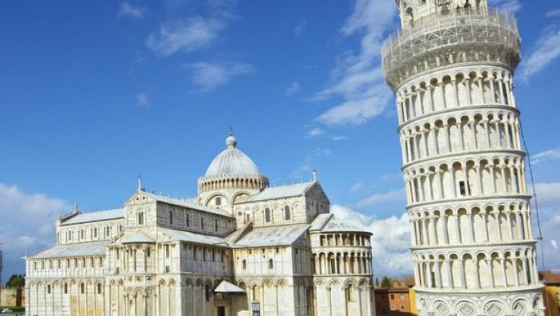 Turnul din Pisa a fost indreptat cu 45 de centimetri, dupa 8 ani de restaurare