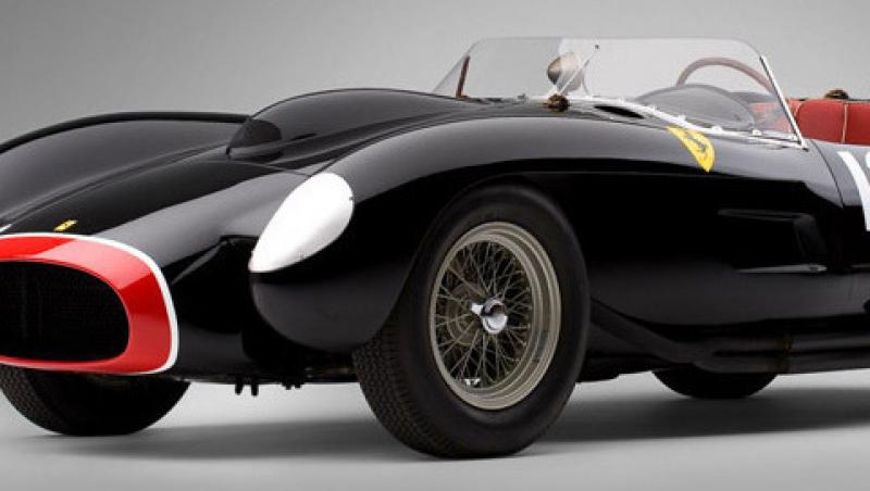 S-a vandut cel mai scump autovehicul din lume! Vezi cat a costat un Ferrari 250 Testa Rossa din 1957!