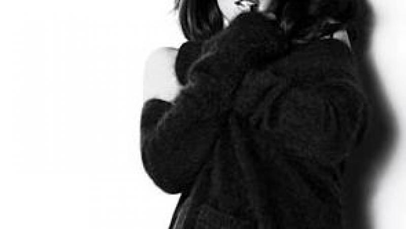 FOTO! Kristen Stewart, sexy si provocatoare in revista 