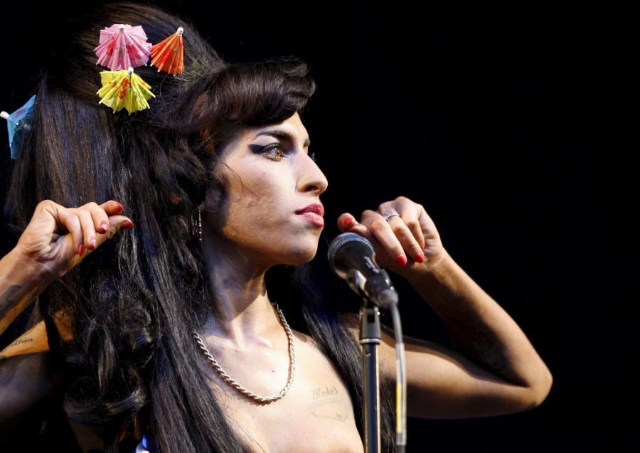 Rezultatele raportului toxicologic: Amy Winehouse nu a consumat droguri in ziua mortii sale