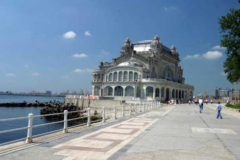 Cazinoul din Constanta va fi preluat de MDRT pentru a fi renovat