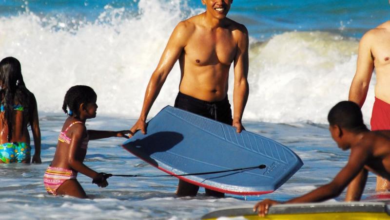 VIDEO! Vezi cum se relaxeaza Barack Obama in vacanta!