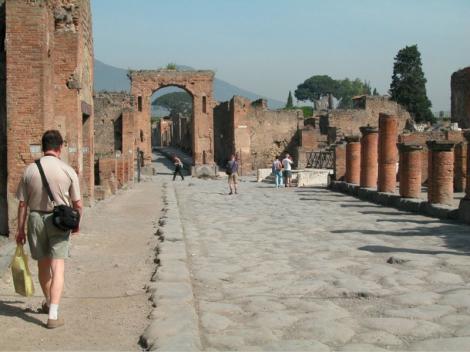 FOTO! Pompei - orasul in care "traieste" inca civilizatia romana