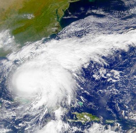 UPDATE! Uraganul Irene a facut primele victime. Patru oameni si-au pierdut viata