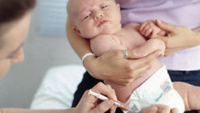 Care sunt cele 12 vaccinuri de care are nevoie copilul tau