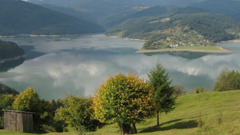 VIDEO! Izvorul Muntelui, cel mai mare lac artificial din Romania