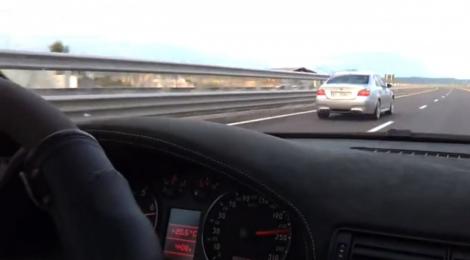 RS4 vs. M5: "Liniuta" la peste 300 km/h, pe Autostrada Transilvania!