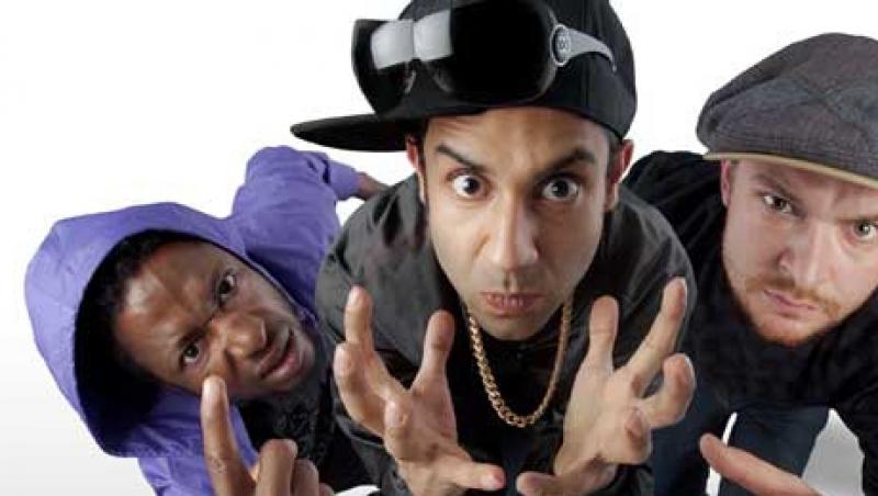 Foreign Beggars, cel mai tare grup hip hop din Anglia, vine la Peninsula