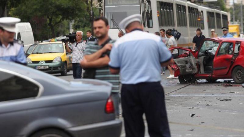 UPDATE! Dosar penal pentru fiul consilierului PDL din Tulcea care a provocat un accident in lant in Capitala