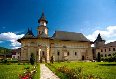 VIDEO! Manastirea Putna - locul de odihna al lui Stefan cel Mare