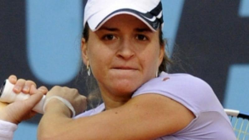 US Open: Alexandra Dulgheru a invins-o pe campioana de la Wimbledon si da piept cu Monica Niculescu in turul doi