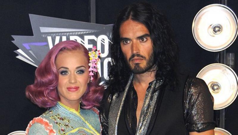 Katy Perry, inselata de Russel Brand?