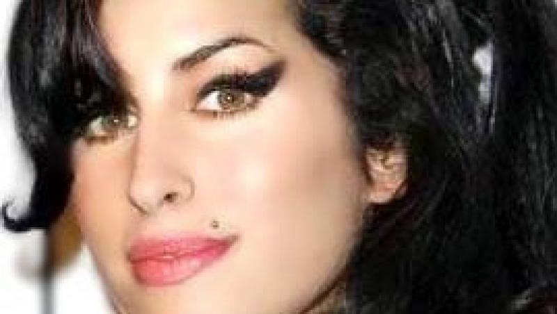 La Hollywood se face film dupa viata lui Amy Winehouse