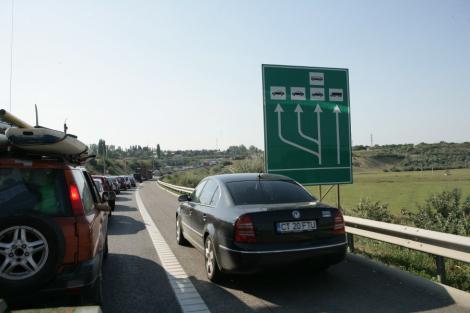 Circulatia pe Autostrada Soareului, ingreunata din cauza numarului mare de turisti