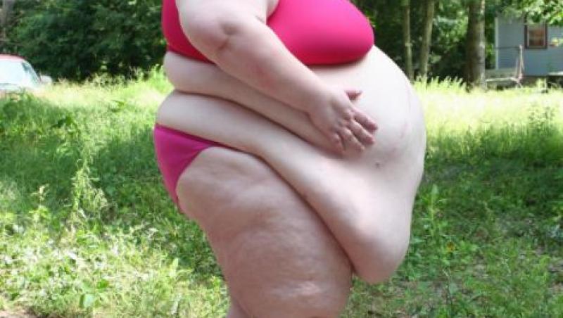 FOTO! Cea mai grasa mama din lume s-a hotarat sa slabeasca, dupa ce logodnicul ei a parasit-o!